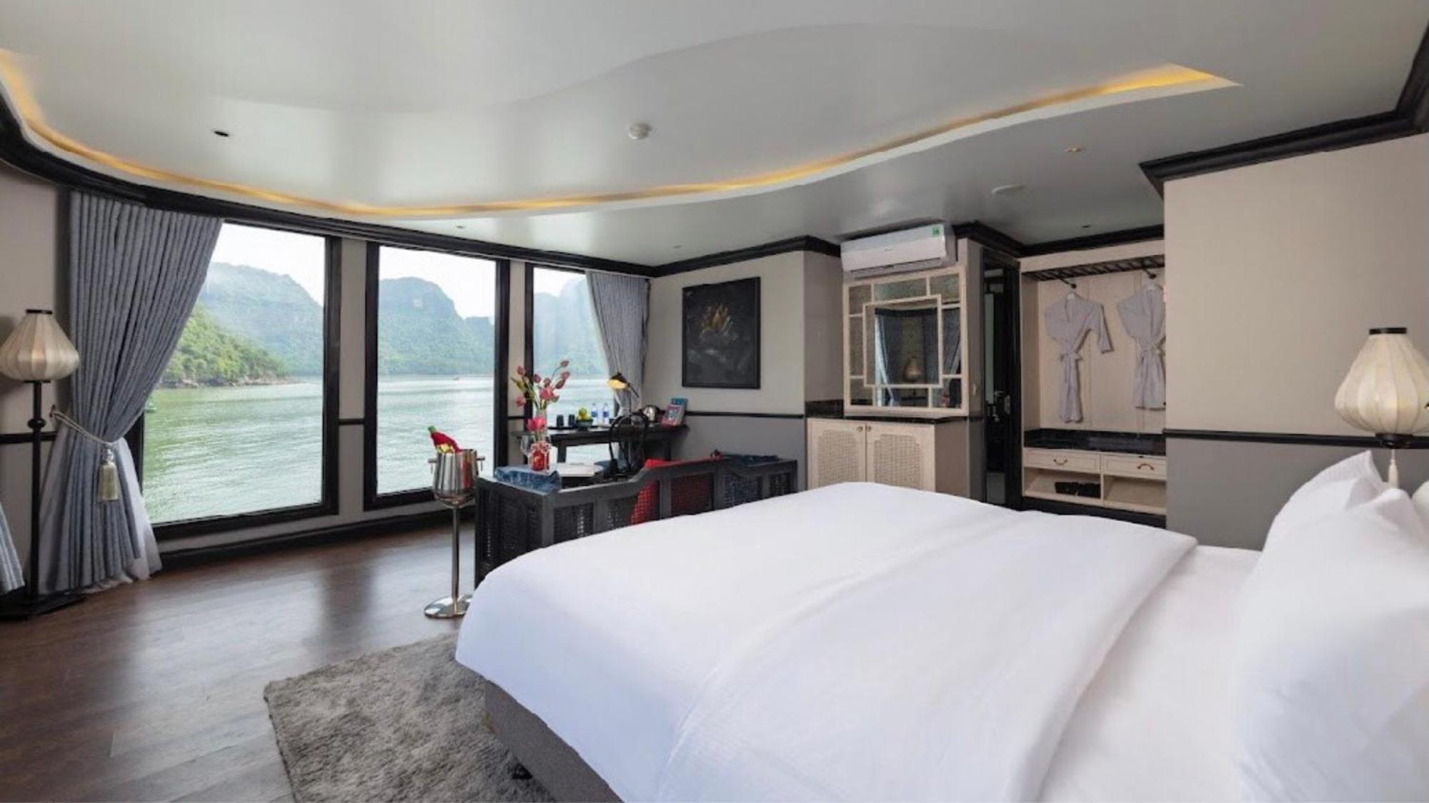 Hotel Lotus Elegance Cruise à Hạ Long Extérieur photo